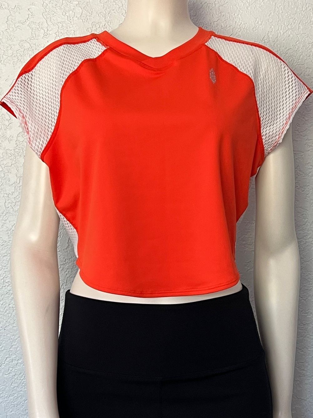 Free People FP Movement Womens Sz Lg Orange White Mesh Crop Workout Running Top